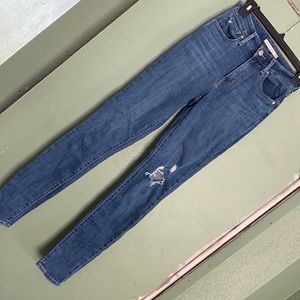 Levi skinny jeans